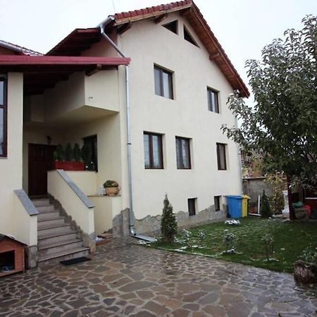Maria*S Apartment! Cristian  Exterior photo